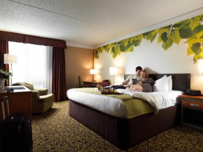 Отель Varscona Hotel on Whyte, Эдмонтон